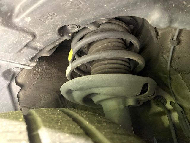 TOYOTA PRIUS 2017 Image 31