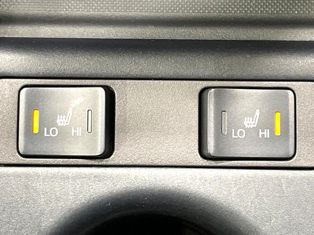 TOYOTA PRIUS 2019 Image 31