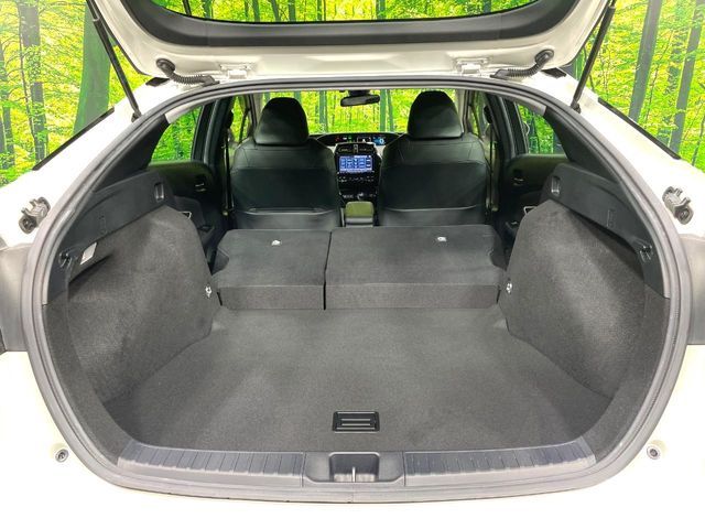 TOYOTA PRIUS 2019 Image 31
