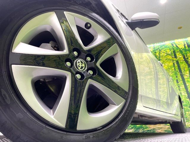 TOYOTA PRIUS 2019 Image 31