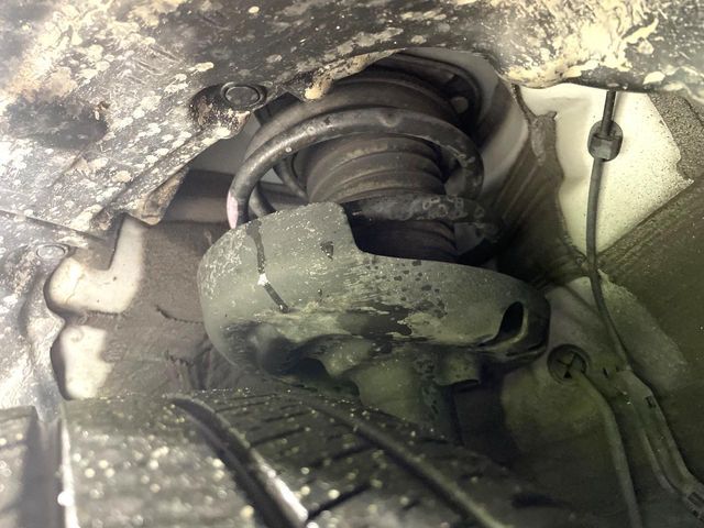 TOYOTA PRIUS 2019 Image 31