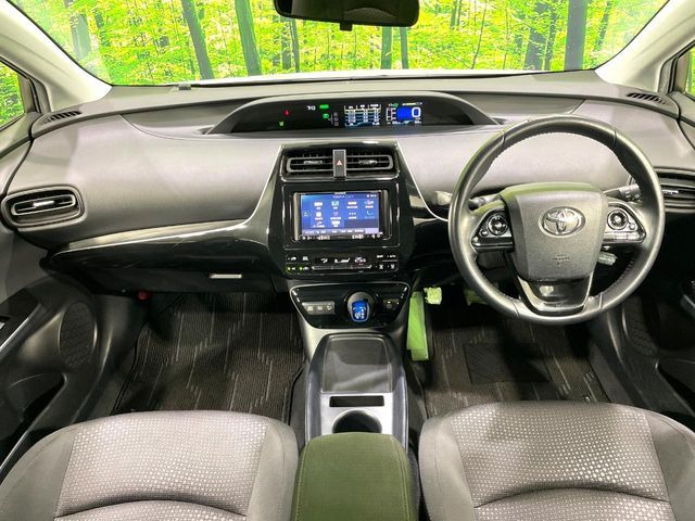 TOYOTA PRIUS 2019 Image 31