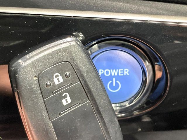 TOYOTA PRIUS 2019 Image 31