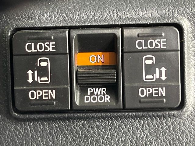 TOYOTA SIENTA HYBRID 2017 Image 31