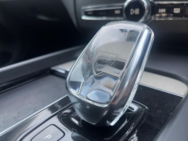 VOLVO XC60 2021 Image 31