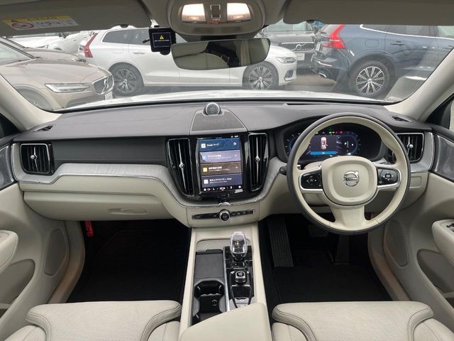 VOLVO XC60 2024 Image 31