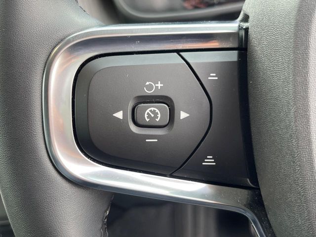 VOLVO XC40 2023 Image 31