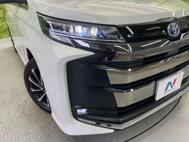 TOYOTA NOAH HYBRID 2022 Image 31