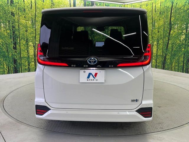 TOYOTA NOAH HYBRID 2022 Image 31