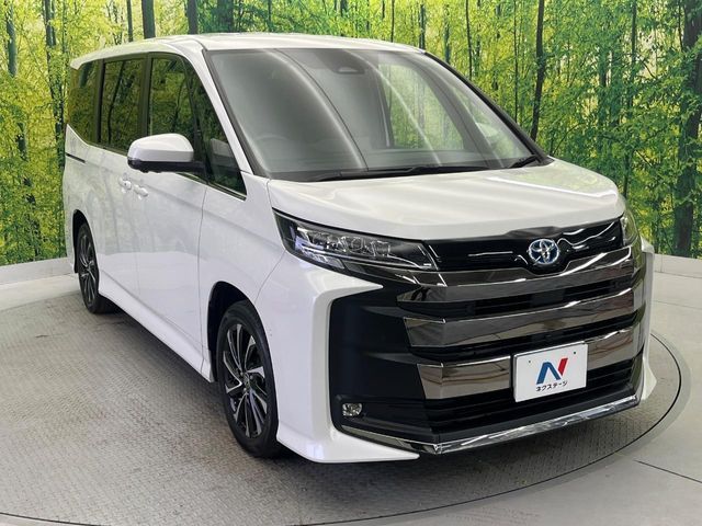 TOYOTA NOAH HYBRID 2022 Image 31