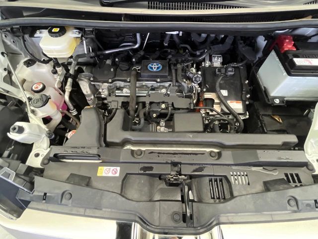 TOYOTA NOAH HYBRID 2022 Image 31