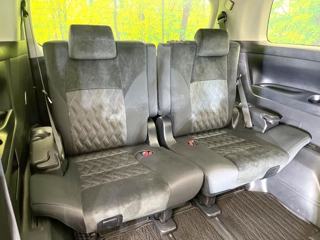 TOYOTA VELLFIRE 2019 Image 31