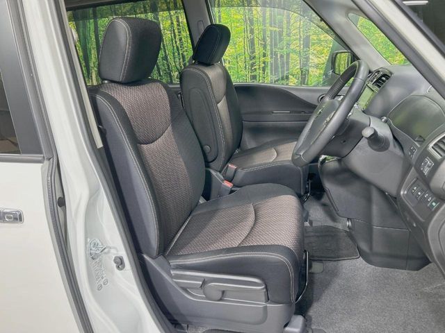 NISSAN SERENA  S-HYBRID 2015 Image 31