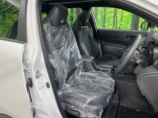 TOYOTA COROLLA CROSS HYBRID 2026 Image 31