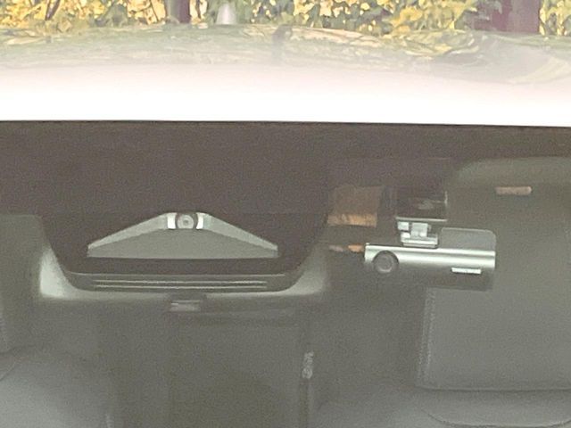 TOYOTA YARIS CROSS HYBRID 2025 Image 31