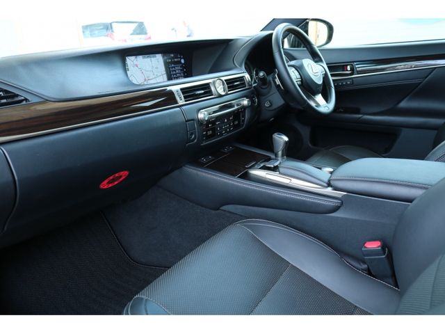 TOYOTA LEXUS GS450H 2016 Image 31