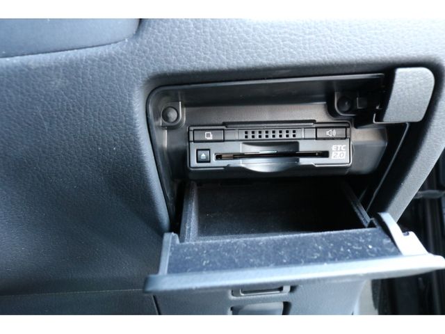 TOYOTA LEXUS GS450H 2016 Image 31