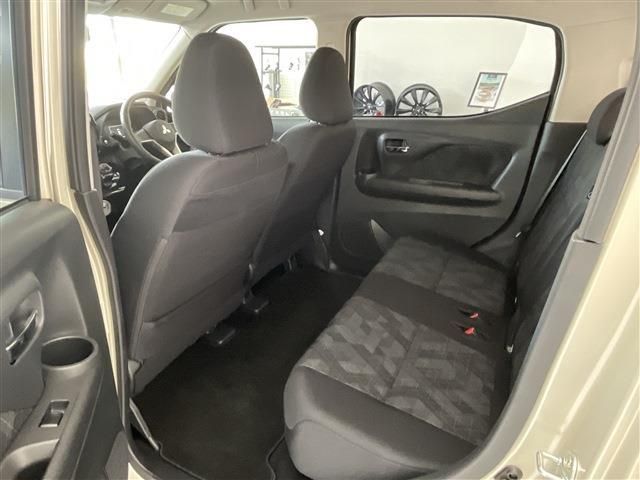 MITSUBISHI EK X EV 2023 Image 31