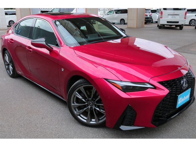 TOYOTA LEXUS IS300H 2021 Image 31