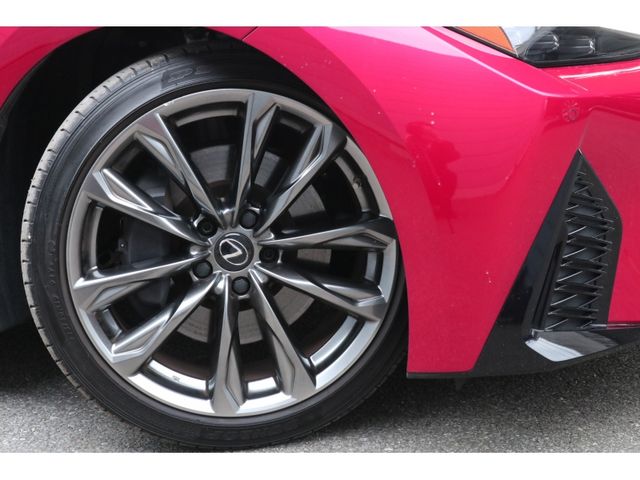 TOYOTA LEXUS IS300H 2021 Image 31