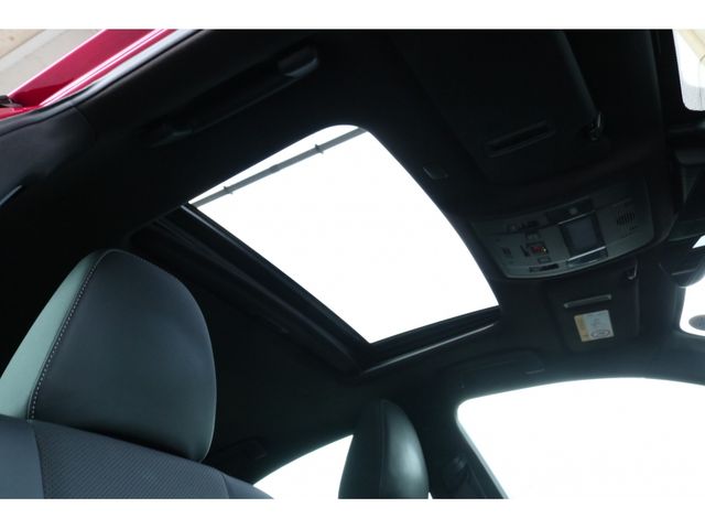 TOYOTA LEXUS IS300H 2021 Image 31