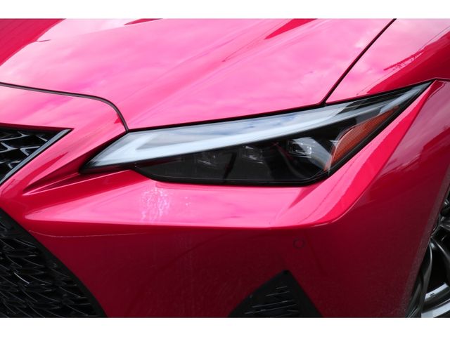 TOYOTA LEXUS IS300H 2021 Image 31