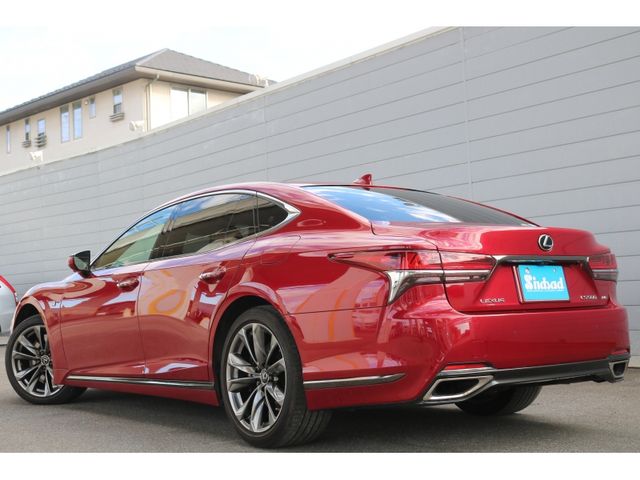 TOYOTA LEXUS LS500 4WD 2018 Image 31