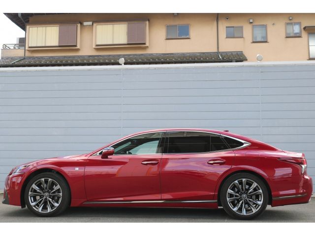 TOYOTA LEXUS LS500 4WD 2018 Image 31