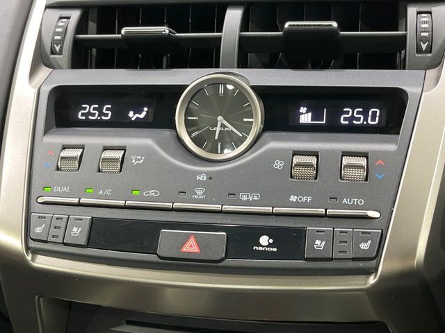 TOYOTA LEXUS NX300H 2019 Image 31