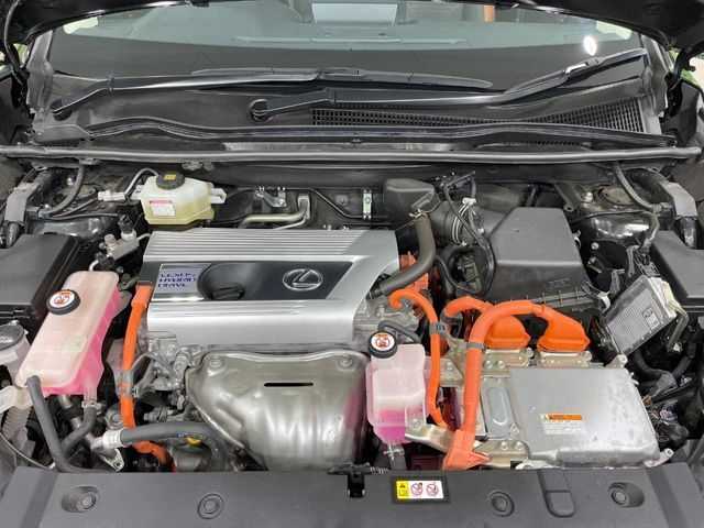 TOYOTA LEXUS NX300H 2019 Image 31
