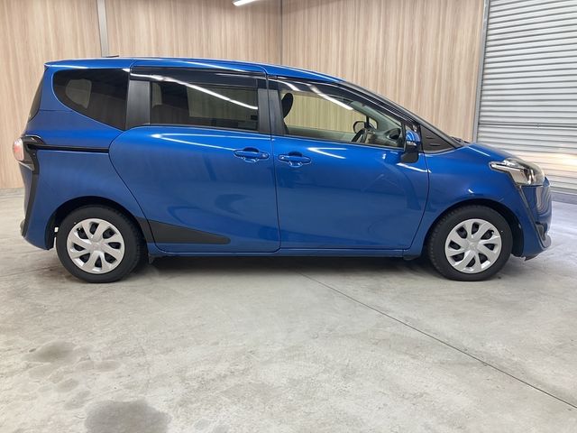 TOYOTA SIENTA 2017 Image 31