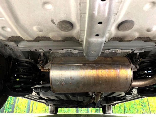 TOYOTA VOXY 2013 Image 31