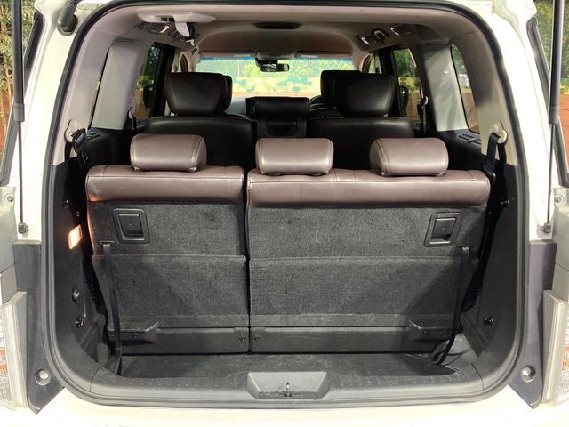 NISSAN ELGRAND 2024 Image 31