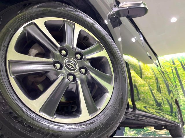 TOYOTA VOXY 2017 Image 31