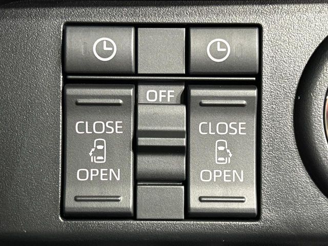 TOYOTA ROOMY 4WD 2025 Image 31