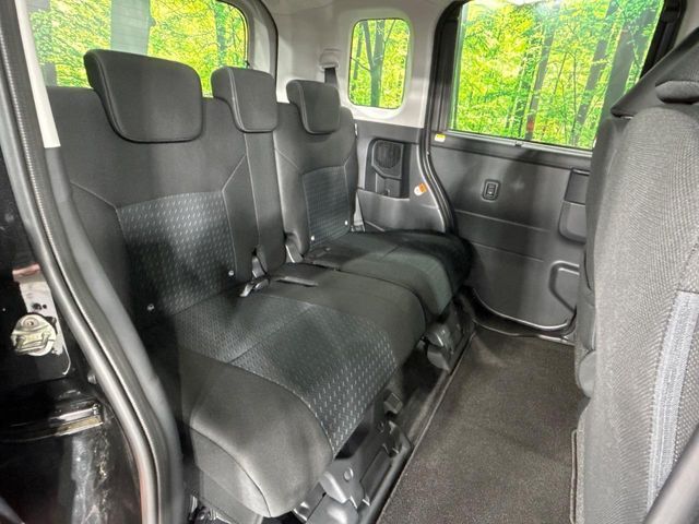 TOYOTA ROOMY 4WD 2025 Image 31