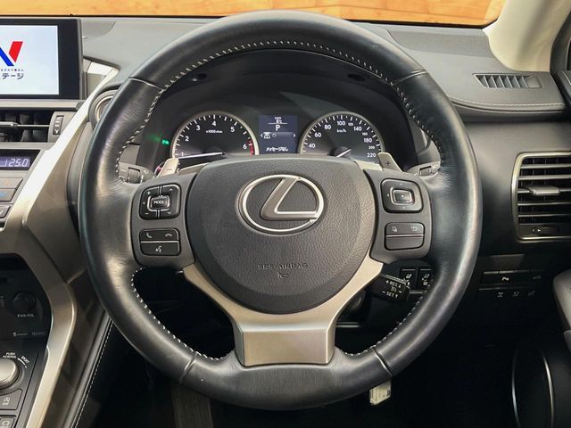 TOYOTA LEXUS NX200T AWD 2015 Image 31