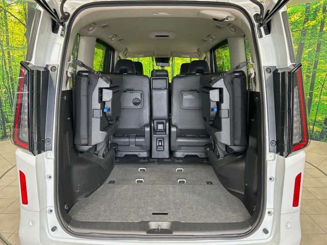 NISSAN SERENA  WG 2023 Image 31