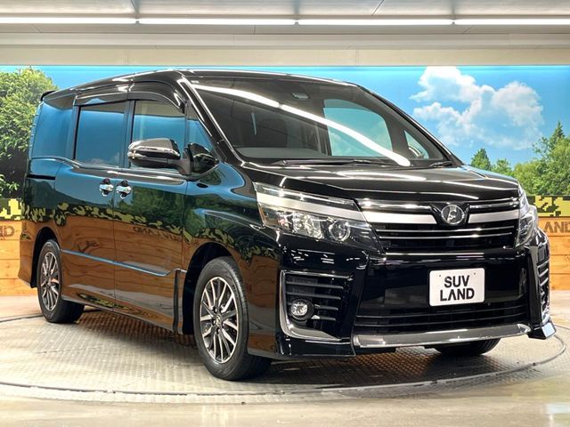 TOYOTA VOXY 2017 Image 31