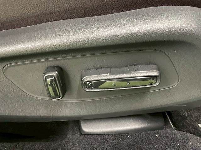 HONDA ZR-V E:HEV 2023 Image 31