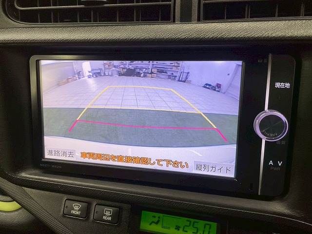 TOYOTA AQUA 2013 Image 31