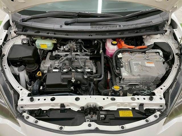 TOYOTA AQUA 2013 Image 31