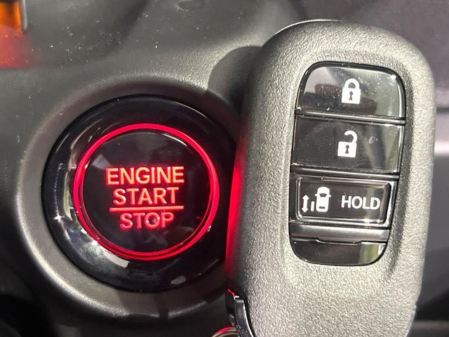 HONDA N BOX CUSTOM 2025 Image 31