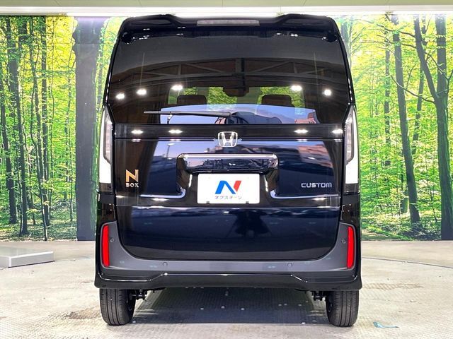 HONDA N BOX CUSTOM 2025 Image 31