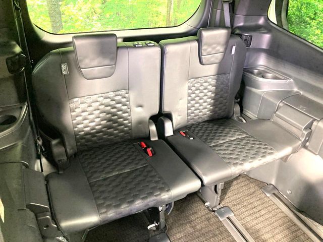 TOYOTA VOXY HYBRID 2024 Image 31