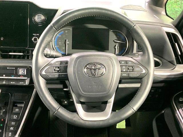 TOYOTA VOXY HYBRID 2024 Image 31