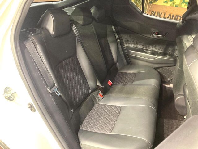 TOYOTA C-HR 2021 Image 31