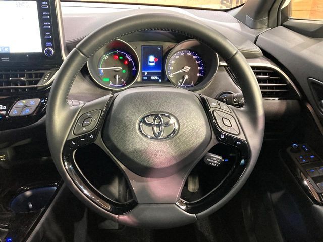 TOYOTA C-HR 2021 Image 31