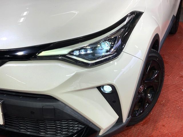 TOYOTA C-HR 2021 Image 31