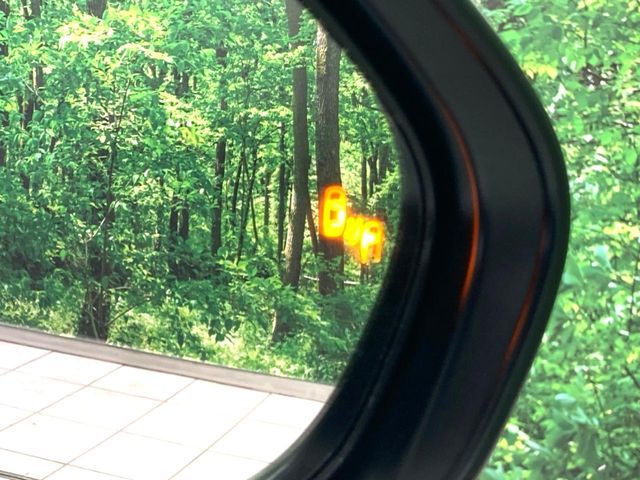 TOYOTA YARIS CROSS HYBRID 2025 Image 31